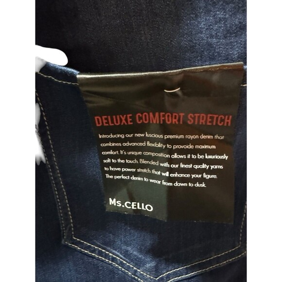 Cello Jeans Mid Rise Pull On Slit Hem Flare Jeans Comfort Stretch  2X NWT - Picture 8 of 15